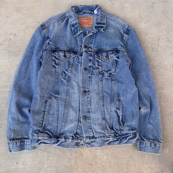 Levi's Other - Levis type 3 Mens Denim Trucker Jacket Medium Wash Blue Cotton Size L Large